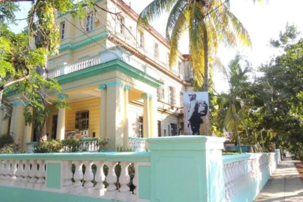 Luxury Homes for Sale in Havana Cuba