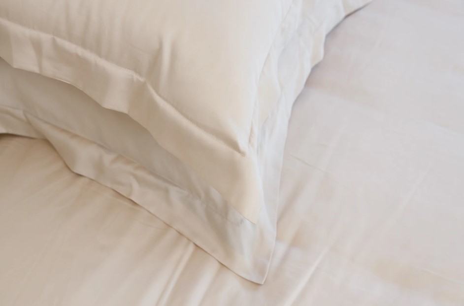 How to Seal Pillowcase to Wash Delicates