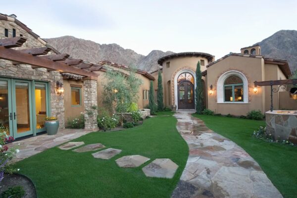 Mexican Style Houses