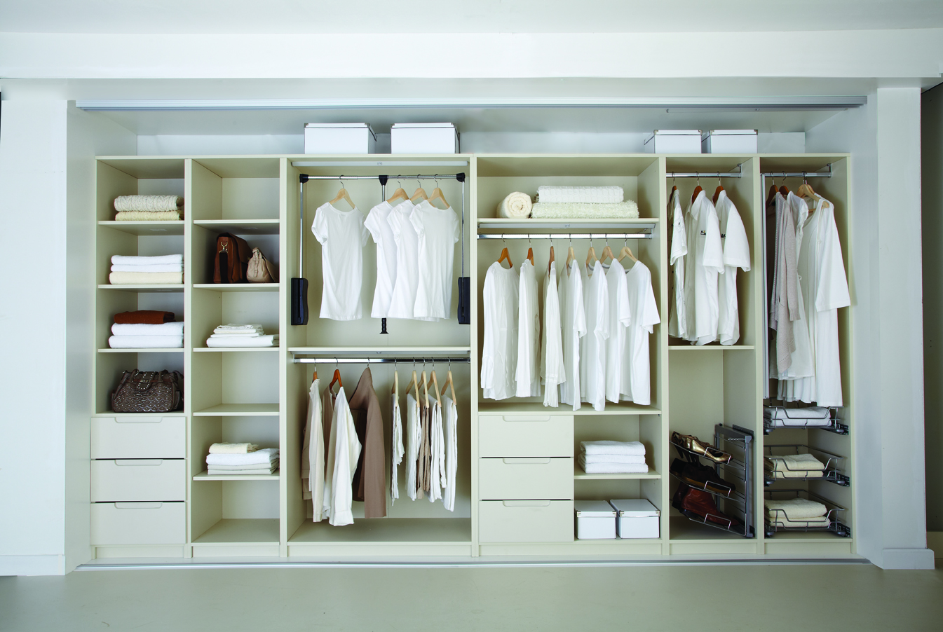 interior modern wardrobe design